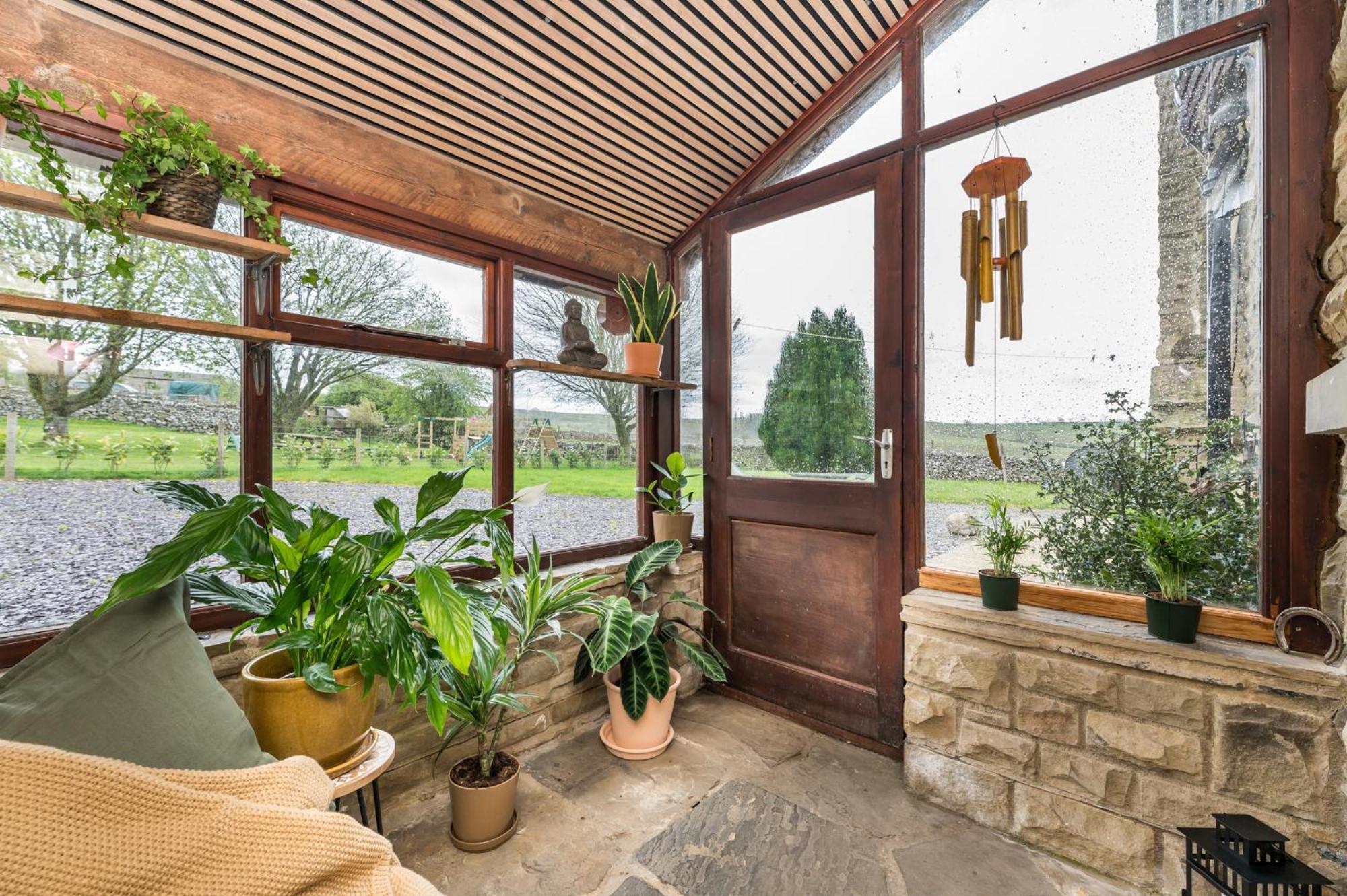 Central Malham Wellbeing Escape With Hot Tub Sleeps 8 Εξωτερικό φωτογραφία